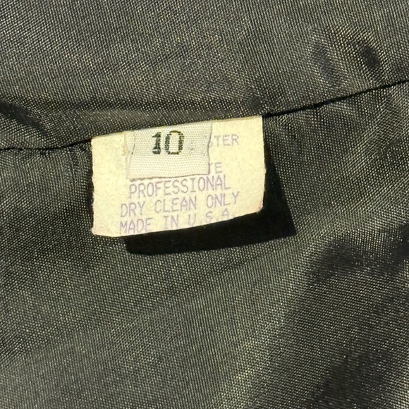 Elegant Black Sleeveless Long Evening Dress Size 10 - Picture 7 of 8